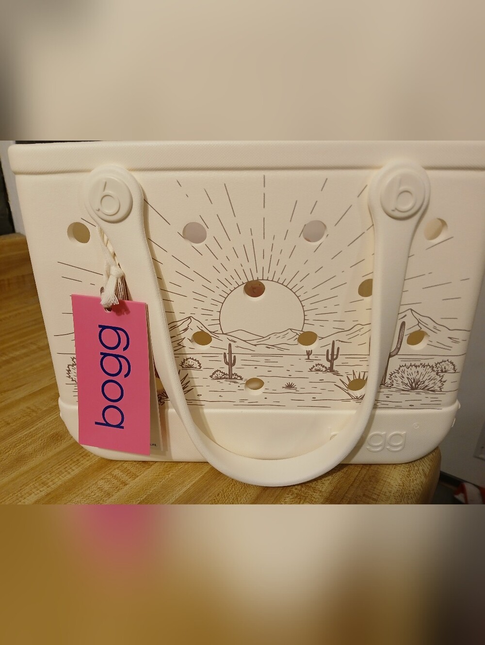 Bogg Bag NWT Limited Edition Desert Scene